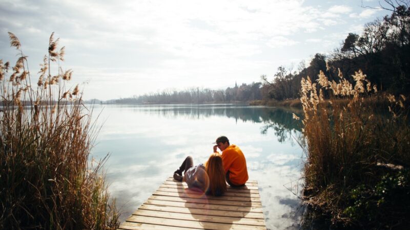 Działki na Mazurach: idealne miejsce na inwestycję w nieruchomości lub budowę domu marzeń
