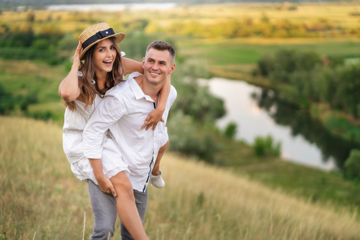 Tajemnice i atrakcje: Odkryj działkę przy Szlaku Wielkich Jezior